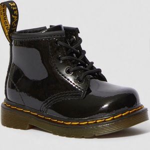 INFANT 1460 PATENT LEATHER LACE UP BOOTS